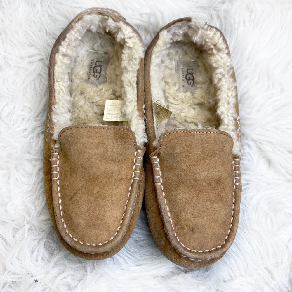 UGG Moccasin Slip Ons Size 8